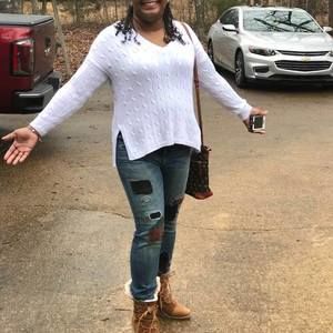 Meet your Posher, Valerie